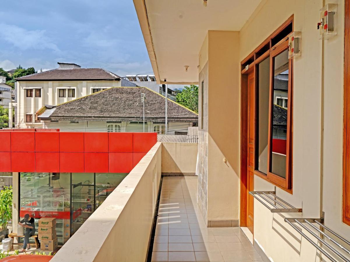 Hotel Oyo 1699 Verona Bandung