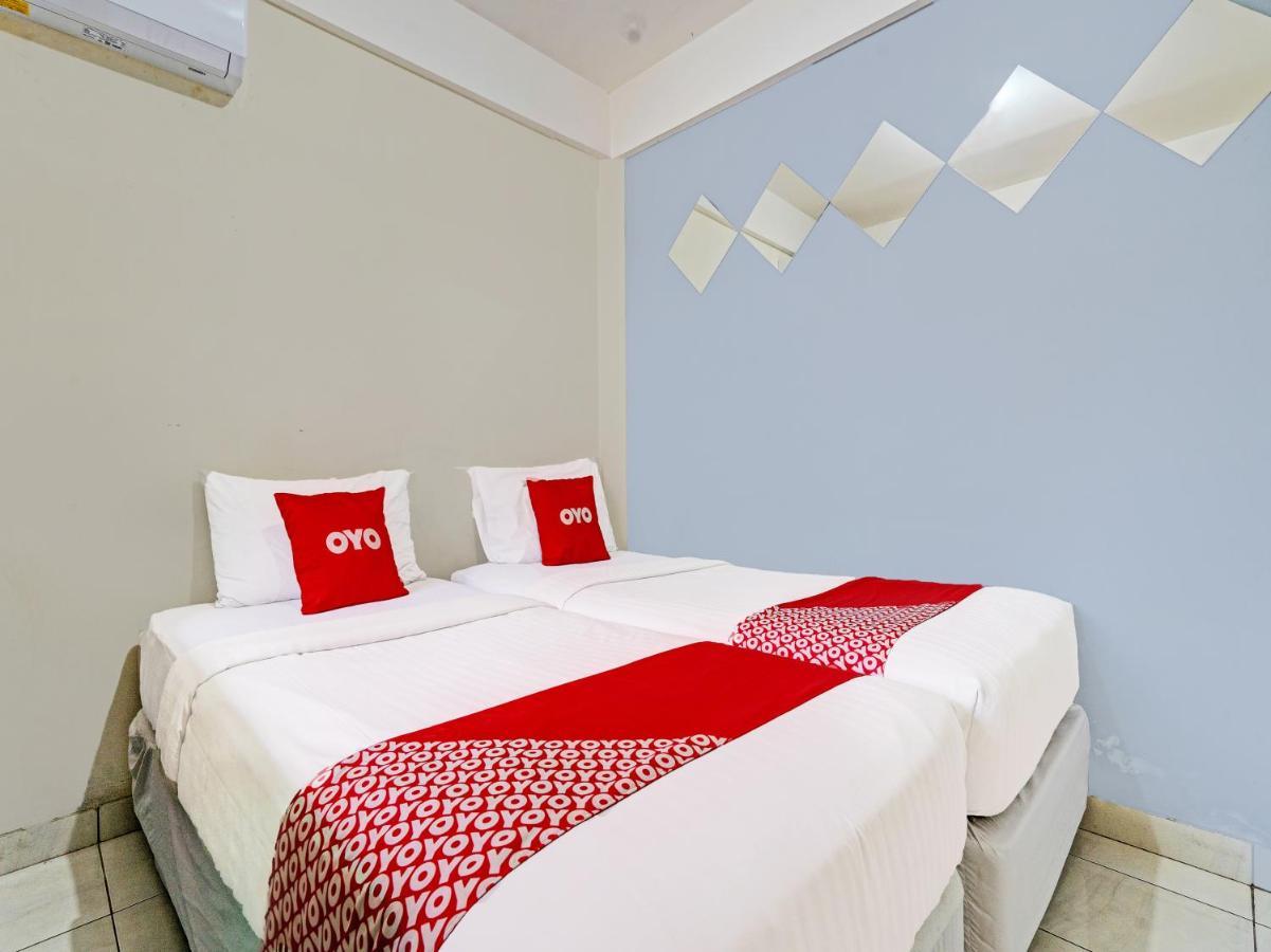 Hotel Oyo 1699 Verona Bandung