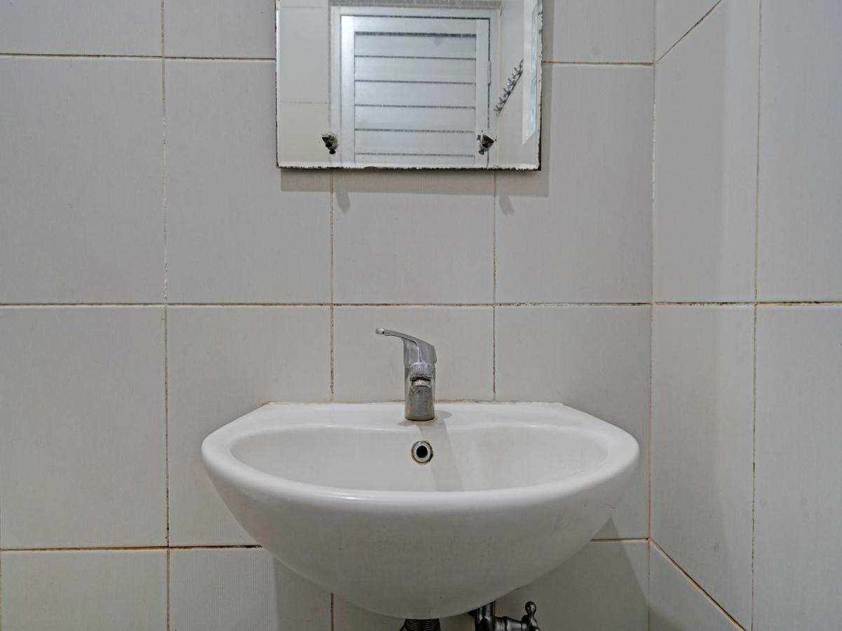 Hotel Oyo 1699 Verona Bandung