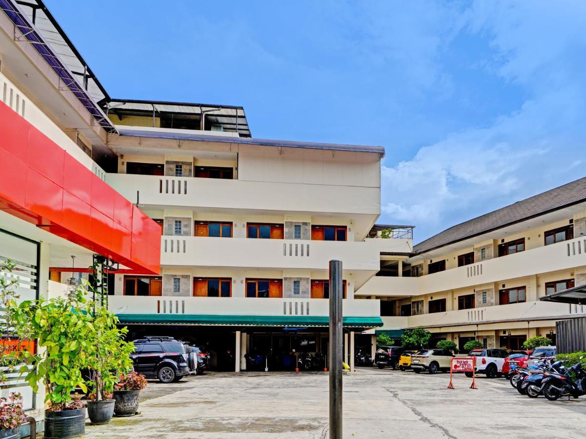 Hotel Oyo 1699 Verona Bandung